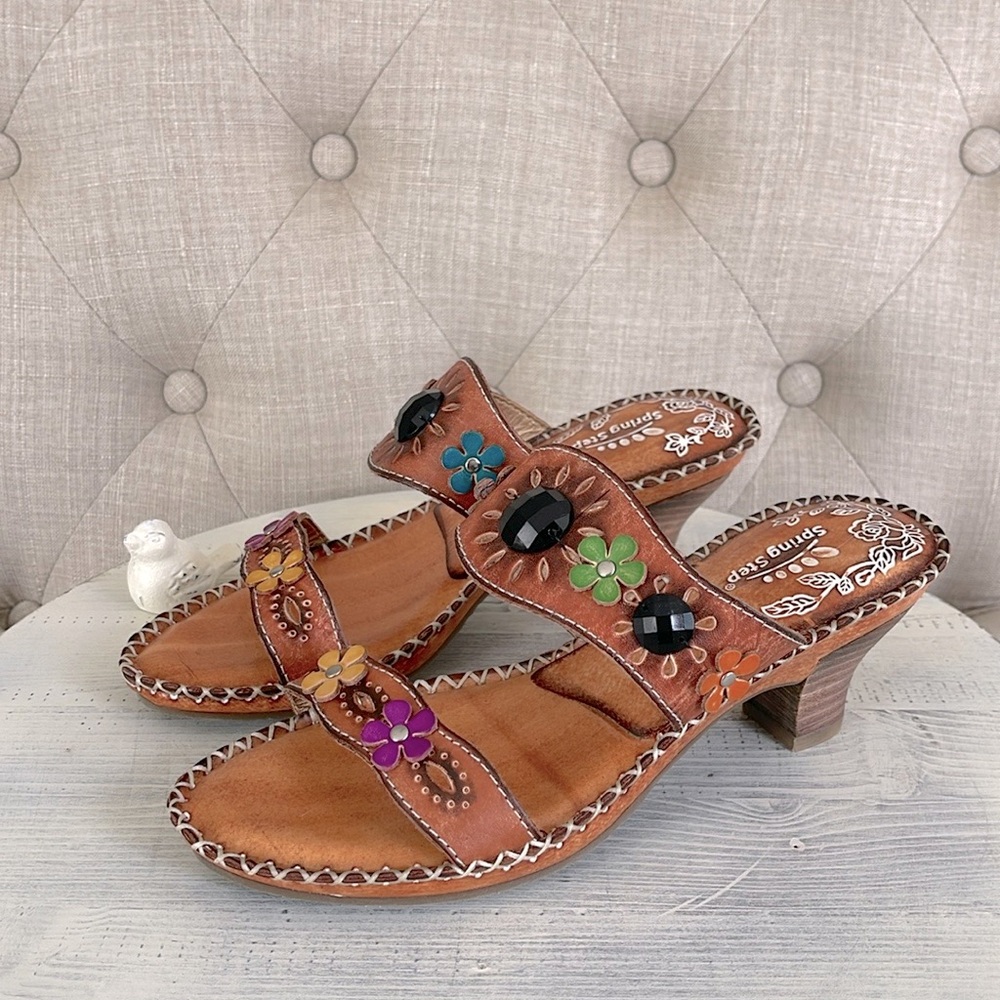 Spring Step Heeled Sandals 🆕 Size 37